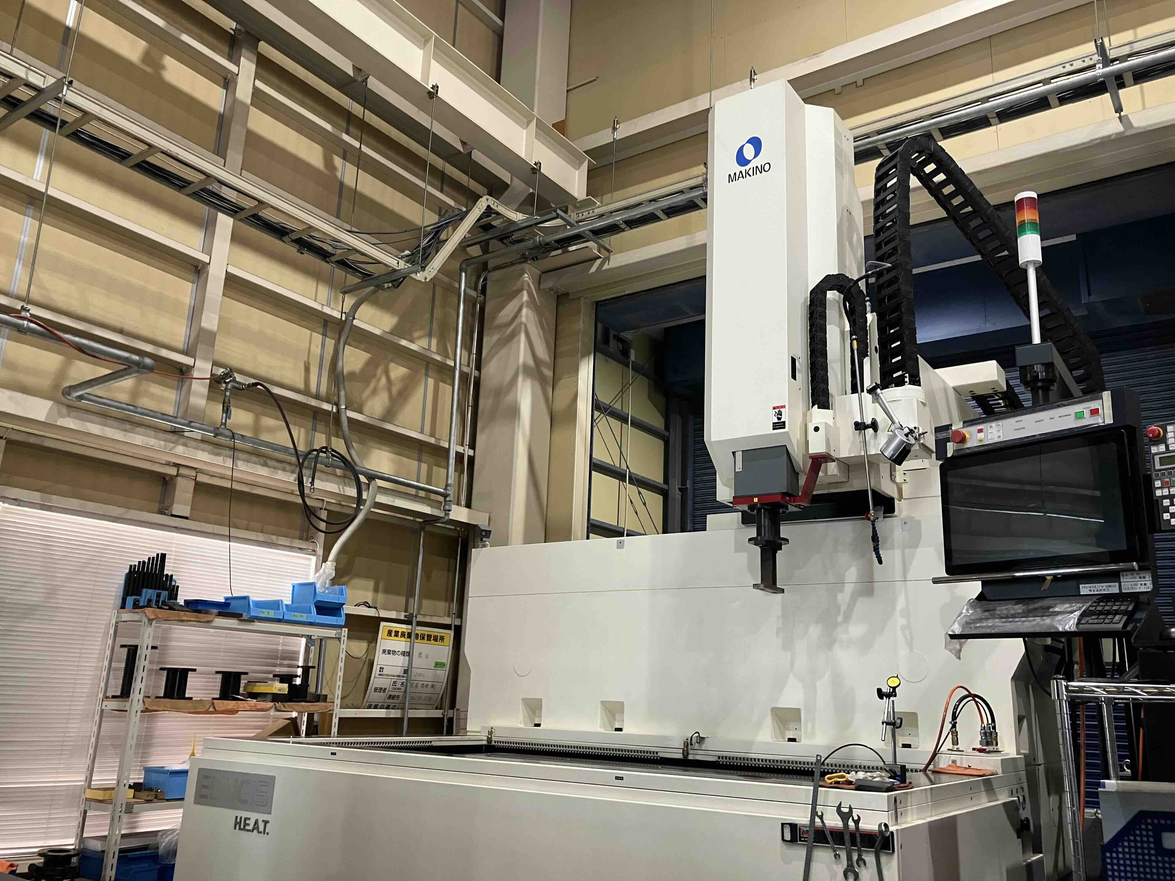 NC放電加工機 EDNC15